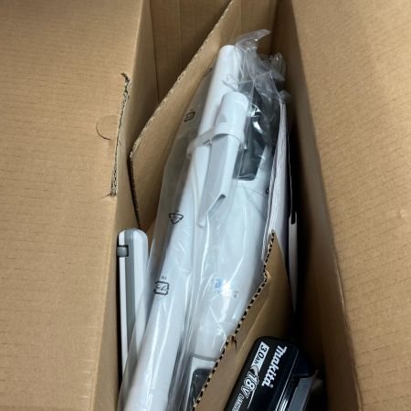 MAKITA マキタ 工具 充電式クリーナー CL280FDRFW 18v バッテリー付 未使用品