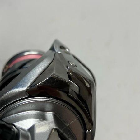 SHIMANO シマノ リール スピニングリール 23ストラディック C3000XG 045867 箱付