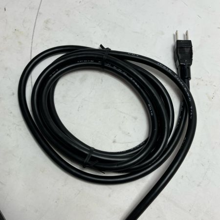 MAKITA マキタ 工具 ディスクグラインダー 9533BL ブルー 未使用品(S) 本体のみ コード式 100mm 100v