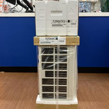 DAIKIN ダイキン 季節家電 エアコン 壁掛けエアコン  ｽｺﾞ暖 S256ATKS-W 2026年製