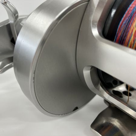 SHIMANO シマノ ベイトリール 17オシアジガー 2000NRHG 03671