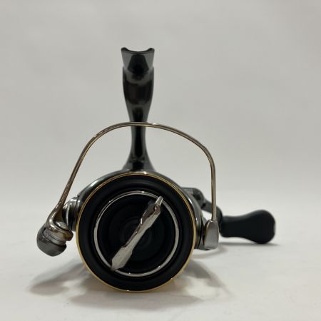 SHIMANO シマノ スピニングリール 20ツインパワー C2000S 04136