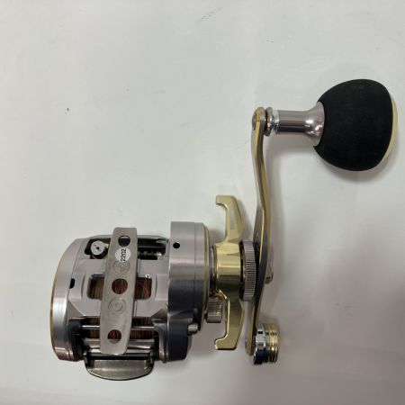 STUDIO OCEAN MARK ベイトリール ブルーサファリ35HI