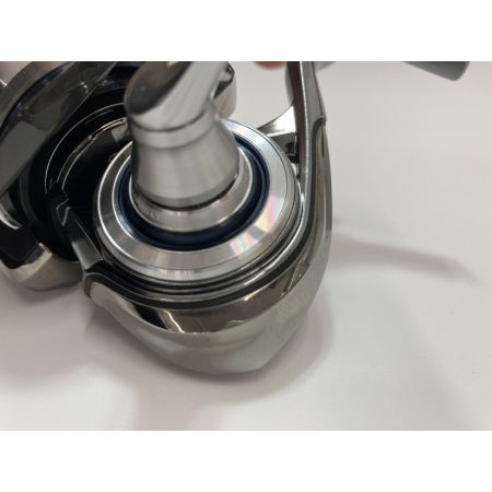 DAIWA ダイワ スピニングリール 18イグジスト LT3000S-CXH ソフトケース付 055719
