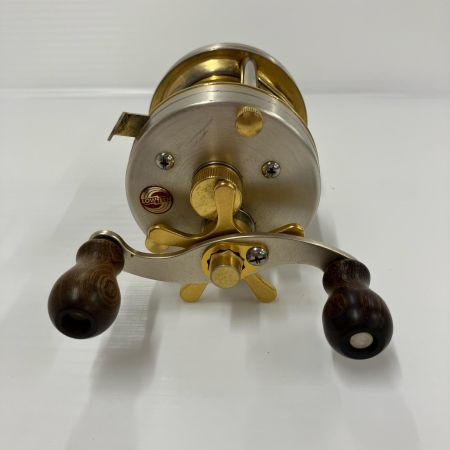 道楽 ベイトリール ﾏﾂﾓﾄｰｲ A-2000 MATSUMOTOY 本体のみ