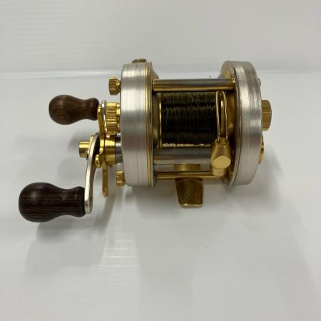 道楽 ベイトリール ﾏﾂﾓﾄｰｲ A-2000 MATSUMOTOY 本体のみ