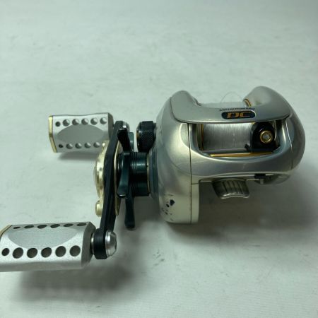 SHIMANO シマノ ベイトリール 08メタニウムMgDC7 RH 02224 箱付