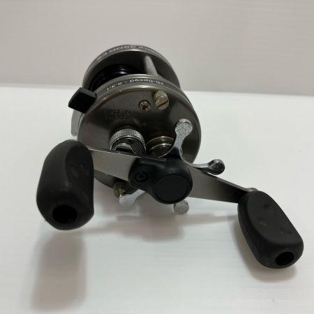 Abu Garcia アブガルシア 両軸リール ワイヤ-ストリッパ- 3500CS Rocket IAR シルバー