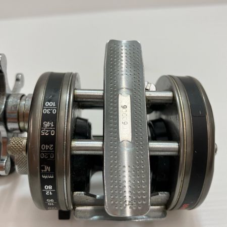 Abu Garcia アブガルシア 両軸リール ワイヤ-ストリッパ- 3500CS Rocket IAR シルバー