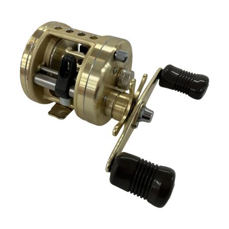 SHIMANO シマノ ベイトリール カルカッタ 201XT 本体のみ