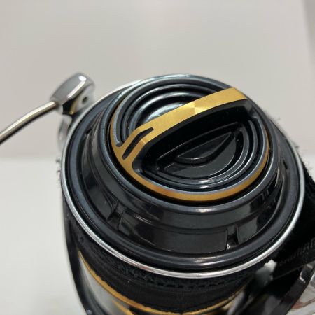 SHIMANO シマノ スピニングリール ステラ SW8000HG 319965 箱・ポーチ・純正ハンドル付