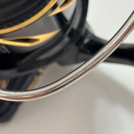 SHIMANO シマノ スピニングリール ステラ SW8000HG 319965 箱・ポーチ・純正ハンドル付