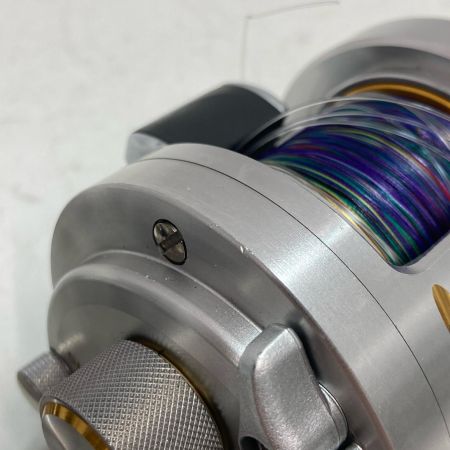 SHIMANO シマノ ベイトリール 10オシアカルカッタコンクエスト 300J-HG 02603 本体のみ