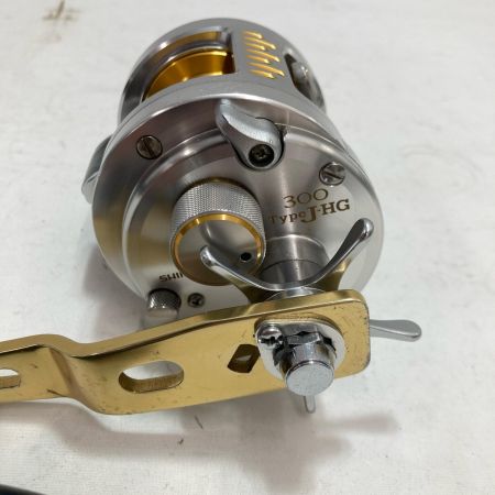 SHIMANO シマノ ベイトリール 10オシアカルカッタコンクエスト 300J-HG 02603 本体のみ