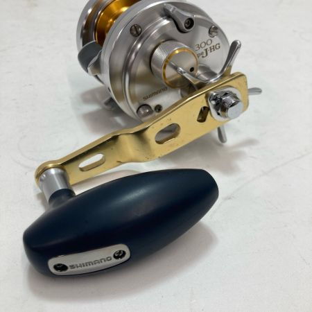 SHIMANO シマノ ベイトリール 10オシアカルカッタコンクエスト 300J-HG 02603 本体のみ
