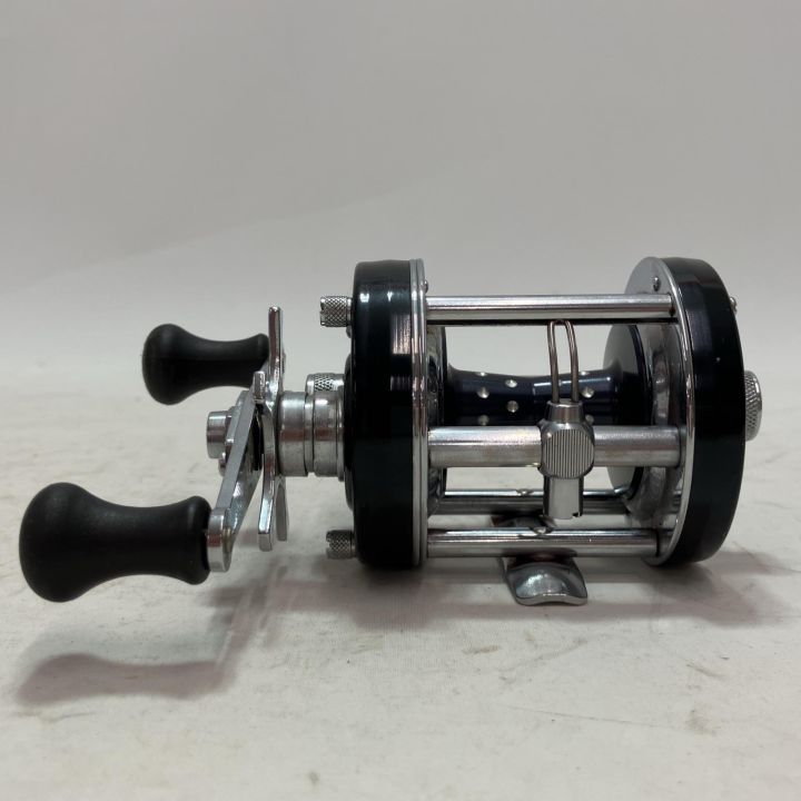 ABU リール ベイトリール ｱﾝﾊﾞｻﾀﾞｰ 6500CS ﾛｹｯﾄ ﾌｧｸﾄﾘｰﾁｭｰﾝ - 中古釣り