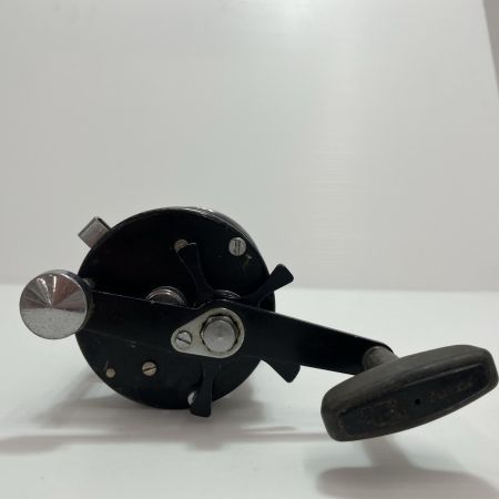 Abu Garcia アブガルシア リール ベイトリール  ｱﾝﾊﾞｻﾀﾞｰ 7000C