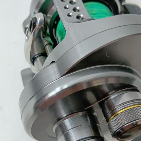 SHIMANO シマノ ベイトリール  03676 17カルカッタコンクエスト BFS HG-L 