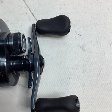 SHIMANO シマノ リール ベイトリール 24カルカッタコンクエスト シャローエディション 30HG 046734 リールポーチ、箱付