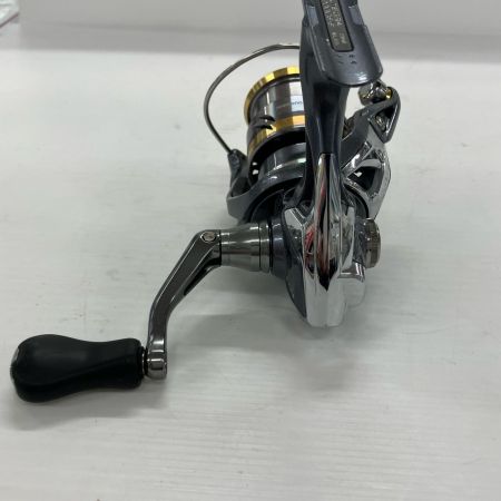 SHIMANO シマノ リール スピニングリール 17アルテグラ C2000S 03640