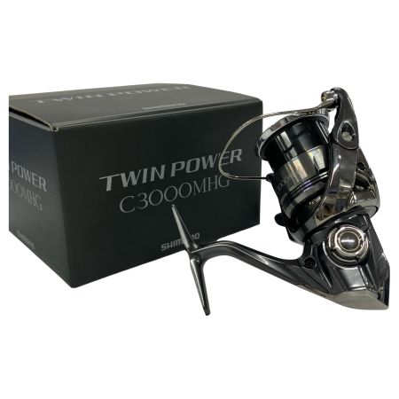 SHIMANO シマノ リール スピニングリール 24ツインパワー C3000MHG 046819 箱付