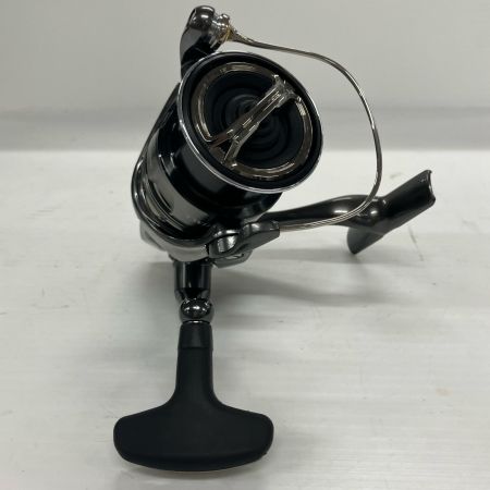 SHIMANO シマノ リール スピニングリール 24ツインパワー C3000MHG 046819 箱付