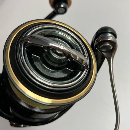 SHIMANO シマノ スピニングリール 23カーディフ C2000SHG 046567