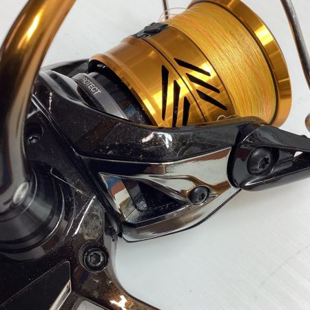 SHIMANO シマノ スピニングリール 18ソアレBB C2000SSHG 03938
