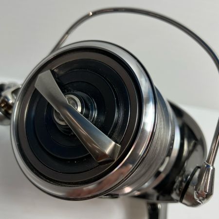 DAIWA ダイワ スピニングリール EXIST LT4000-XH