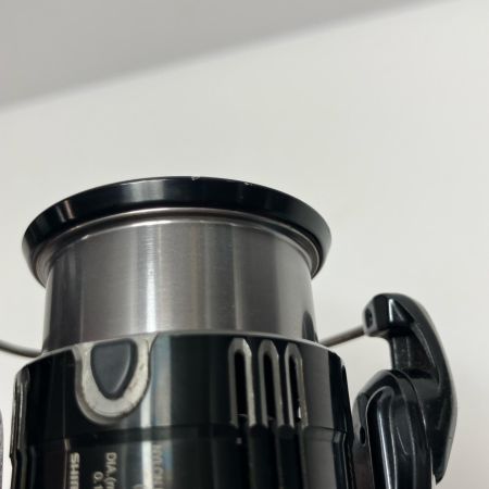 SHIMANO シマノ スピニングリール 19ヴァンキッシュ C2000SHG  03952