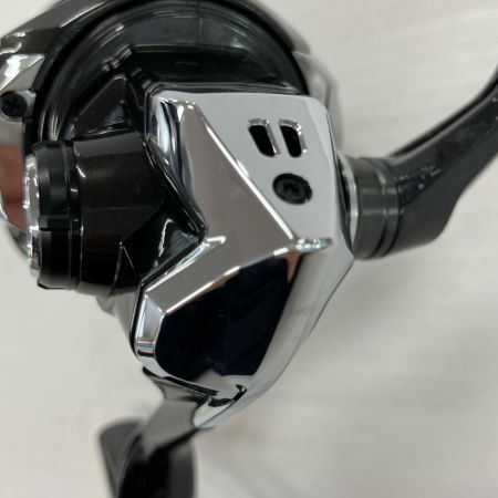 SHIMANO シマノ スピニングリール 23ヴァンキッシュ C2000S 045232