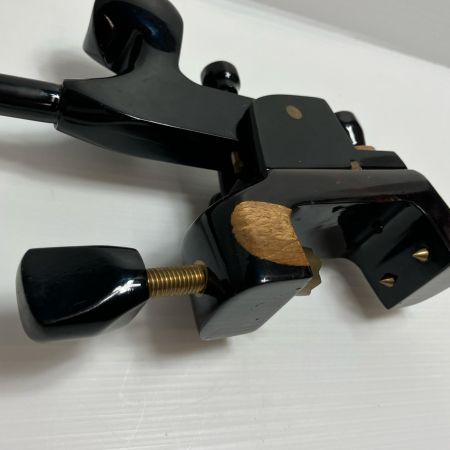 釣り小物 木製万力