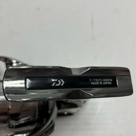 DAIWA ダイワ スピニングリール 00061109 22イグジスト SF 2000SS-H