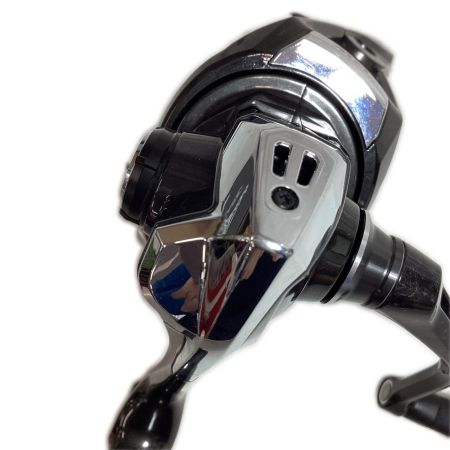 SHIMANO シマノ 釣り用品 リール スピニングリール 23ヴァンキッシュ 4000MHG 045348