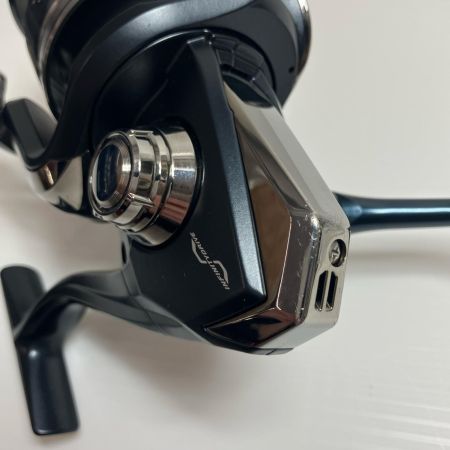 SHIMANO シマノ スピニングリール 20ストラディックSW 6000XG  04247