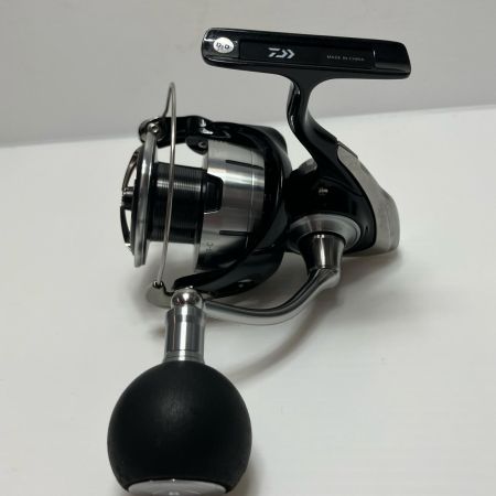 DAIWA ダイワ スピニングリール 23LEXA LT5000-C  228742