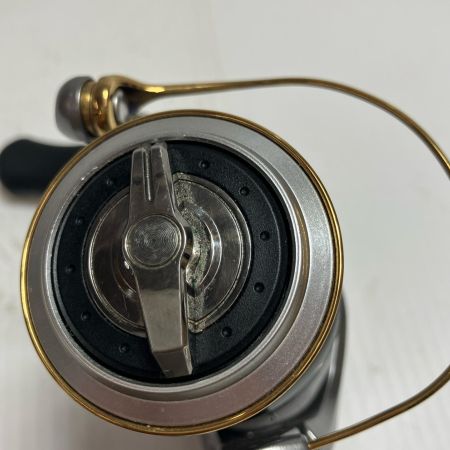 SHIMANO シマノ スピニングリール SHIMANO 02694 11ツインパワー 2500S 02694