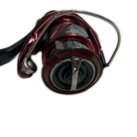 SHIMANO シマノ 釣り用品 リール スピニングリール 25ソアレ XR C2000SSHG  048974