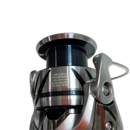 SHIMANO シマノ 釣り用品 リール スピニングリール 23ストラディック4000XG 045904