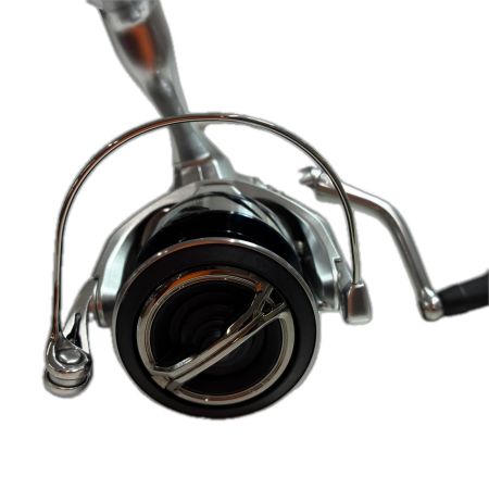 SHIMANO シマノ 釣り用品 リール スピニングリール 23ストラディック4000XG 045904