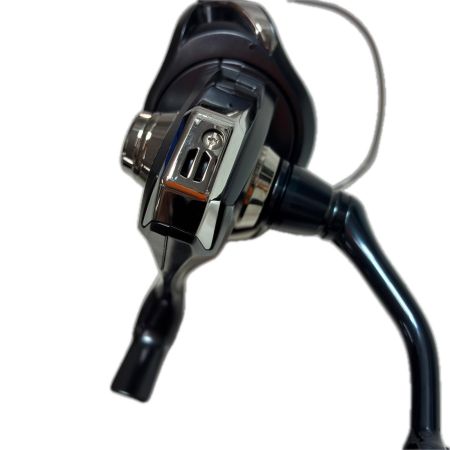 SHIMANO シマノ 釣り用品 リール スピニングリール 20ストラディックSW 6000HG  04246
