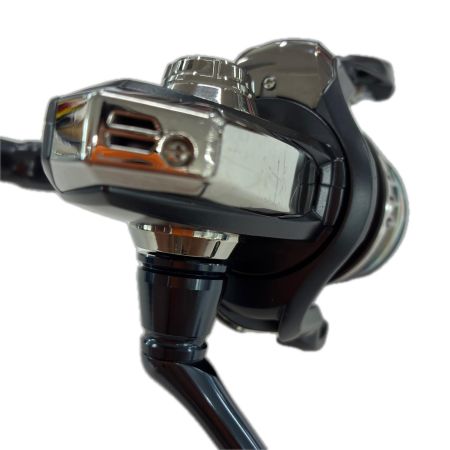 SHIMANO シマノ スピニングリール　20ストラディックSW 6000HG 　箱付 04246