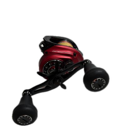 Abu Garcia アブガルシア 釣り用品 リール ベイトリール レボビースト40ロケット
