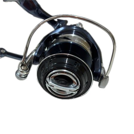 SHIMANO シマノ 釣り用品 リール スピニングリール 21ツインパワーSW 8000PG キズ有 箱無 04227