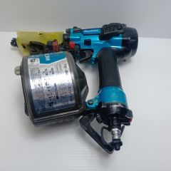 MAKITA マキタ エア釘打ち AN633H ブルー Cランク