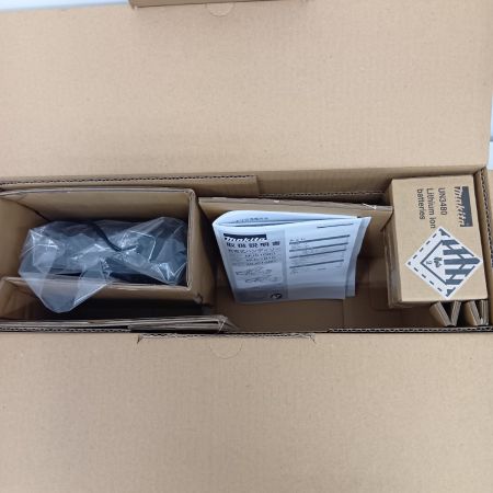 MAKITA マキタ MUC150DRG 工具 切断工具 チェーンソー  未使用品(S) 充電器・充電池1個付 コードレス式 18v 6.0Ah