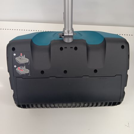 MAKITA マキタ MUX01G SN400MP ブルー 工具 大型機械 除雪機 程度A 本体のみ コードレス式 不明 美品 アタッチメントセット