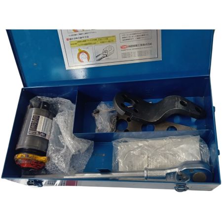 TONE トネ 8-300P 締め付け工具 パワーレンチ 程度C ケース付 不明 キズ・ヨゴレ有