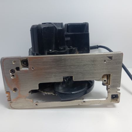 MAKITA マキタ  丸のこ HS6303 ブラック