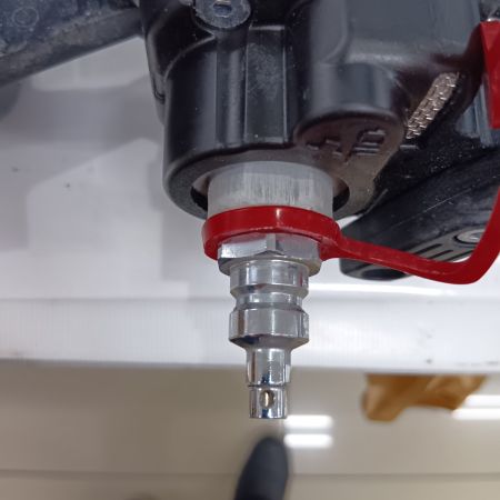 MAX マックス HV-R41G6 レッド エアツール ねじ打ち機 程度B 付属品完備 高圧 24A071518 使用感有